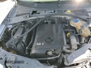 2001 Volkswagen Passat GLS z VIN WVWPD63B21P297672, wystawiony jako Copart lot #53581675 z przebiegiem 247 623 mil mil oraz Szkoda całkowita • Salvage title. Historia ofert i sprzedaży dostępna na DreamBid. Obrazek 11.