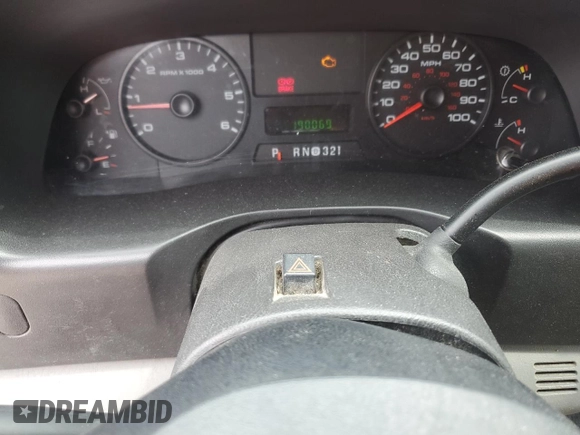 2007 Ford F-250 XL with VIN 1FTNF21577EB12253, listed as a Copart auction lot 58539675 with 190,069 mi miles and Clean title. Bid and sale history available at DreamBid. Image 9.