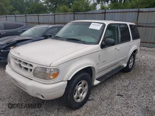 1999 Ford Explorer XLT с VIN 1FMZU35P7XZB56640, выставлен на аукционе IAAI как лот 42523021 с пробегом 295 204 миль миль и . История ставок и продаж доступна на DreamBid. Изображение 2.