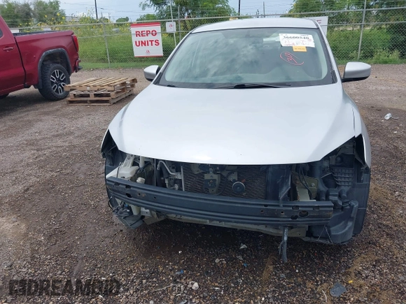 2014 Nissan Sentra SV z VIN 1N4AB7AP6EN853411, wystawiony jako IAAI lot #41058501 z przebiegiem 133 780 mil mil oraz . Historia ofert i sprzedaży dostępna na DreamBid. Obrazek 6.
