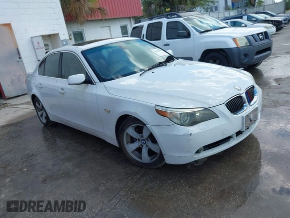 2007 BMW 5 Series 530i with VIN WBANE73587CM49651, listed as a IAAI auction lot 41901010 with 146,053 mi miles. Bid and sale history available at carsss.com. Image 1.