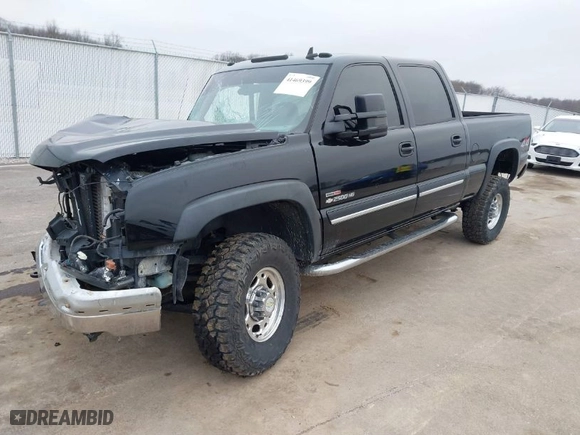 2006 Chevrolet Silverado 2500HD Work Truck with VIN 1GCHK23276F116761, listed as a IAAI auction lot 41469399 with 1 mi miles. Bid and sale history available at carsss.com. Image 2.