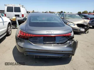 2022 Audi e-tron GT Prestige z VIN WAUDJBFW9N7004503, wystawiony jako Copart lot #57742104 z przebiegiem 27 457 mil mil oraz Szkody całkowita. Historia ofert i sprzedaży dostępna na DreamBid. Obrazek 6.