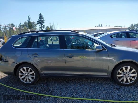 2012 Volkswagen Jetta TDI w/Sunroof with VIN 3VWPL7AJ7CM666499, listed as a IAAI auction lot 42620778 with 109,250 mi miles and . Bid and sale history available at DreamBid. Image 14.