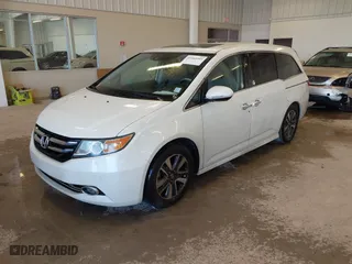 2016 Honda Odyssey Touring Elite with VIN 5FNRL5H95GB134206, listed as a IAAI auction lot 41664593 with 239,897 mi miles. Bid and sale history available at carsss.com. Image 17.