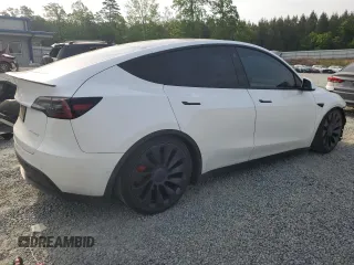 2021 Tesla Model Y Performance z VIN 5YJYGDEF0MF258819, wystawiony jako Copart lot #53944085 z przebiegiem 55 252 mil mil oraz Szkoda całkowita • Salvage title. Historia ofert i sprzedaży dostępna na DreamBid. Obrazek 3.