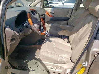 2001 Lexus RX 300 с VIN JTJGF10U310089003, выставлен на аукционе Copart как лот 61542885 с пробегом 262 471 миль миль и Чистый • Clean title. История ставок и продаж доступна на DreamBid. Изображение 7.
