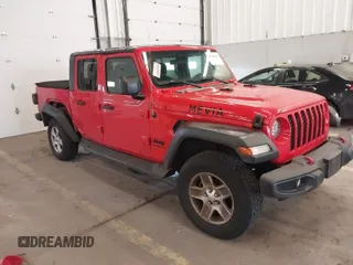 2020 Jeep Gladiator Sport S with VIN 1C6HJTAGXLL125496, listed as a IAAI auction lot 41749633 with 56,203 mi miles. Bid and sale history available at carsss.com. Image 1.