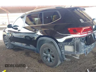 2018 Volkswagen Atlas SE with VIN 1V2CP2CA1JC600999, listed as a IAAI auction lot 42339421 with 133,490 mi miles and . Bid and sale history available at DreamBid. Image 12.
