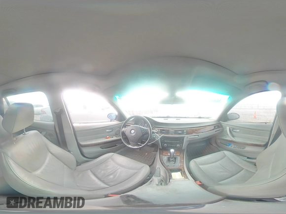 2007 BMW 3 Series 328xi z VIN WBAVT73577FZ36151, wystawiony jako Copart lot #86855984 z przebiegiem Nie podano mil oraz Szkoda całkowita • Salvage title. Historia ofert i sprzedaży dostępna na DreamBid. Obrazek 13.