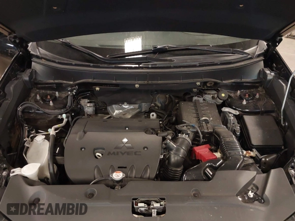 2018 Mitsubishi Outlander ES with VIN JA4AP3AU8JZ024640, listed as a IAAI auction lot 42558619 with 69,302 mi miles and . Bid and sale history available at DreamBid. Image 10.