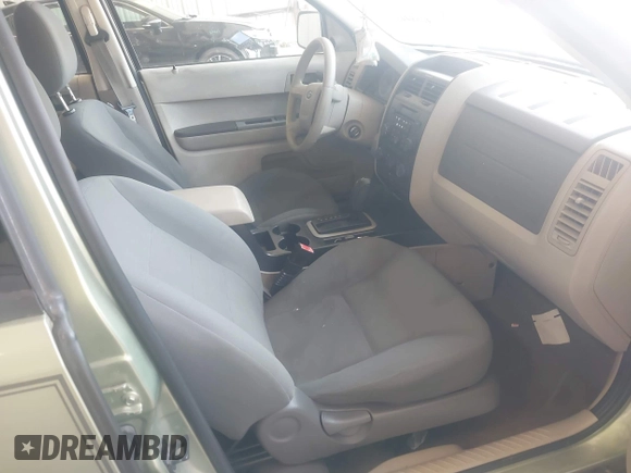 2008 Ford Escape XLS with VIN 1FMCU02Z48KC68171, listed as a IAAI auction lot 42684487 with 298,480 mi miles and . Bid and sale history available at DreamBid. Image 5.