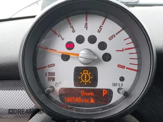 2013 MINI Hardtop S with VIN WMWSV3C54DT394199, listed as a IAAI auction lot 42163715 with 146,548 mi miles and . Bid and sale history available at DreamBid. Image 7.