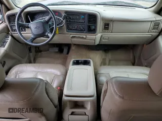 2002 Chevrolet Suburban LT with VIN 1GNFK16Z22J292657, listed as a Copart auction lot 85490564 with 213,641 mi miles and Salvage Title. Bid and sale history available at carsss.com. Image 8.