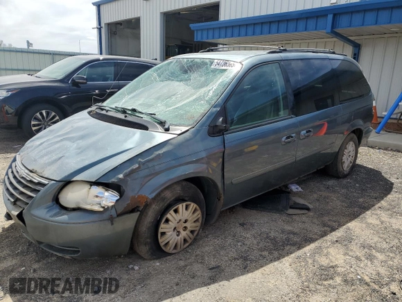 2005 Chrysler Town & Country LX with VIN 2C4GP44R95R278497, listed as a Copart auction lot 54736385 with 267,987 mi miles and Non Repairable. Bid and sale history available at DreamBid. Image 1.