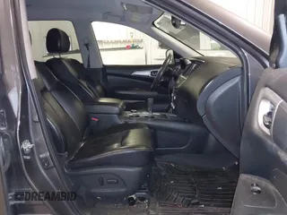2017 Nissan Pathfinder SV with VIN 5N1DR2MM7HC676161, listed as a IAAI auction lot 41482112 with 105,639 mi miles. Bid and sale history available at carsss.com. Image 5.