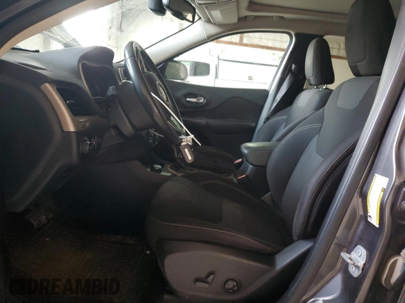 2015 Jeep Cherokee Latitude with VIN 1C4PJMCS4FW778081, listed as a Copart auction lot 48952285 with 184,999 mi miles and Salvage Title. Bid and sale history available at carsss.com. Image 7.