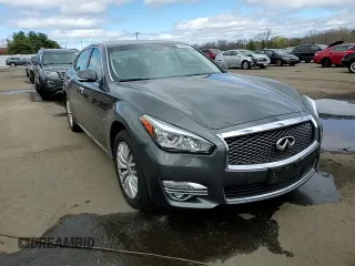2015 Infiniti Q70 with VIN JN1BY1PR7FM830815, listed as a Copart auction lot 53296645 with 110,872 mi miles and Salvage Title. Bid and sale history available at DreamBid. Image 14.