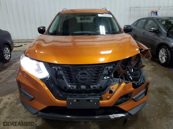 2017 Nissan Rogue SL with VIN 5N1AT2MV5HC741330, listed as a Copart auction lot 43499285 with 114,835 mi miles and Clean Title. Bid and sale history available at carsss.com. Image 5.