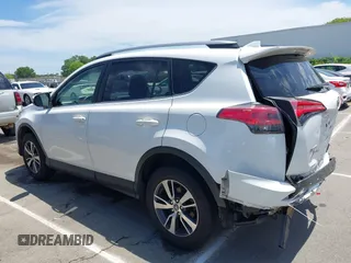 2018 Toyota RAV4 XLE с VIN JTMWFREV2JJ209236, выставлен на аукционе IAAI как лот 42290661 с пробегом 55 910 миль миль и . История ставок и продаж доступна на DreamBid. Изображение 14.