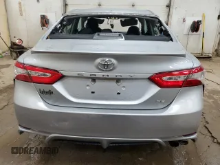 2020 Toyota Camry SE with VIN 4T1G11AK9LU322615, listed as a Copart auction lot 84013074 with 109,225 mi miles and Clean Title. Bid and sale history available at carsss.com. Image 6.