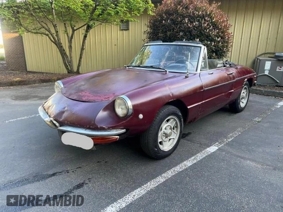 1969 Alfa Romeo Spider z VIN AR1481093, wystawiony jako Copart lot #55366765 z przebiegiem 94 213 mil mil oraz Czysty tytuł • Clean title. Historia ofert i sprzedaży dostępna na DreamBid. Obrazek 2.