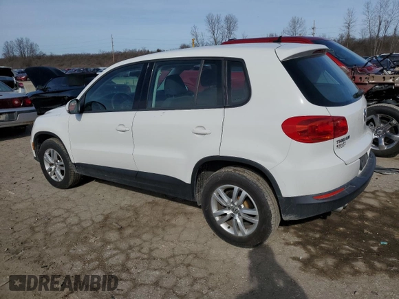 2013 Volkswagen Tiguan S z VIN WVGAV3AX2DW613867, wystawiony jako Copart lot #43034845 z przebiegiem 119 636 mil mil oraz Szkoda całkowita • Salvage title. Historia ofert i sprzedaży dostępna na DreamBid. Obrazek 2.