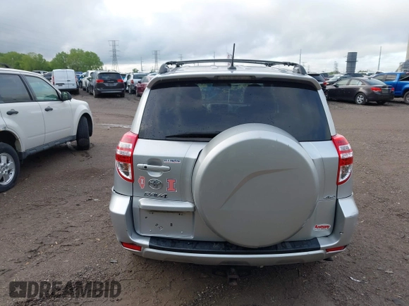 2012 Toyota RAV4 Limited with VIN 2T3DF4DVXCW262203, listed as a IAAI auction lot 42196303 with 154,302 mi miles. Bid and sale history available at carsss.com. Image 16.