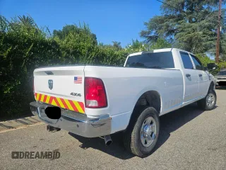 2018 Ram 2500 Tradesman with VIN 3C6UR5HJ7JG390147, listed as a Copart auction lot 65432385 with 79,265 mi miles and Clean title. Bid and sale history available at DreamBid. Image 4.