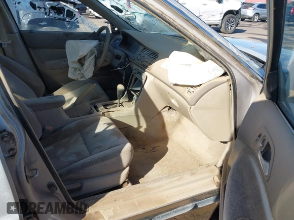 1997 Honda Accord LX with VIN 1HGCD5637VA249818, listed as a IAAI auction lot 40947015 with 170,153 mi miles and . Bid and sale history available at carsss.com. Image 5.