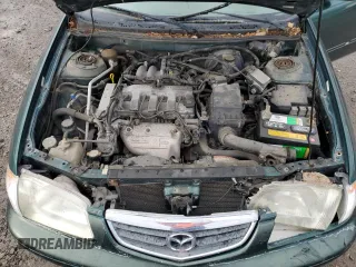 2001 Mazda 626 LX with VIN 1YVGF22C215245817, listed as a Copart auction lot 80491144 with 147,603 mi miles and Salvage Title. Bid and sale history available at carsss.com. Image 13.