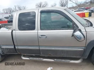 2000 GMC Sierra 1500 SLE with VIN 2GTEK19T1Y1262516, listed as a IAAI auction lot 41879799 with 179,604 mi miles and . Bid and sale history available at DreamBid. Image 13.