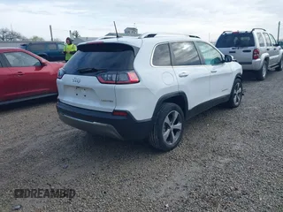 2019 Jeep Cherokee Limited with VIN 1C4PJLDB9KD469835, listed as a IAAI auction lot 41950965 with 80,576 mi miles. Bid and sale history available at carsss.com. Image 4.
