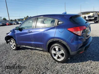 2017 Honda HR-V LX with VIN 3CZRU6H31HG703590, listed as a Copart auction lot 84173064 with 83,402 mi miles and Salvage Title. Bid and sale history available at carsss.com. Image 2.
