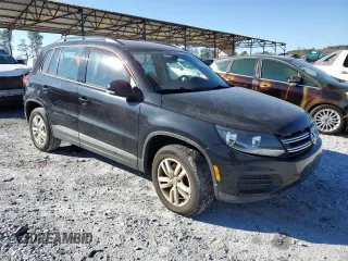 2017 Volkswagen Tiguan S with VIN WVGAV7AX0HK023767, listed as a Copart auction lot 88300635 with 135,547 mi miles and Clean title. Bid and sale history available at DreamBid. Image 4.