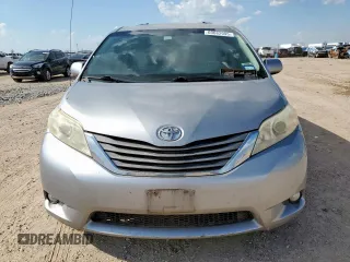 2012 Toyota Sienna XLE AAS with VIN 5TDYK3DC5CS262097, listed as a Copart auction lot 60682995 with 227,361 mi miles and Clean title. Bid and sale history available at DreamBid. Image 5.