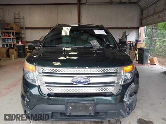 2013 Ford Explorer XLT with VIN 1FM5K8D88DGC37309, listed as a IAAI auction lot 40073755 with 226,883 mi miles and . Bid and sale history available at carsss.com. Image 6.