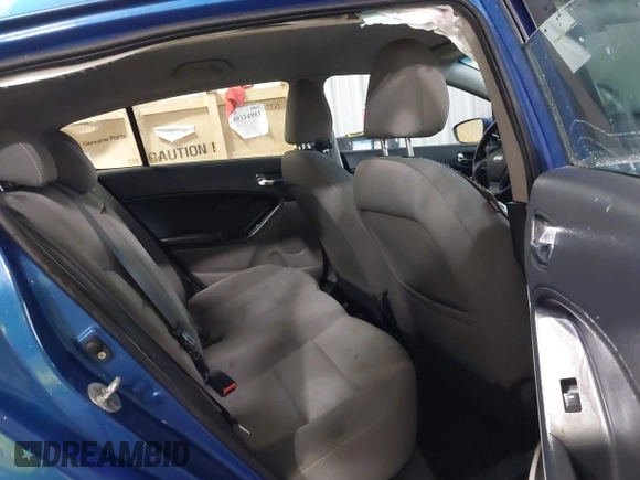 2015 Kia Forte EX with VIN KNAFX5A85F5292051, listed as a IAAI auction lot 41475644 with 155,771 mi miles and . Bid and sale history available at carsss.com. Image 8.