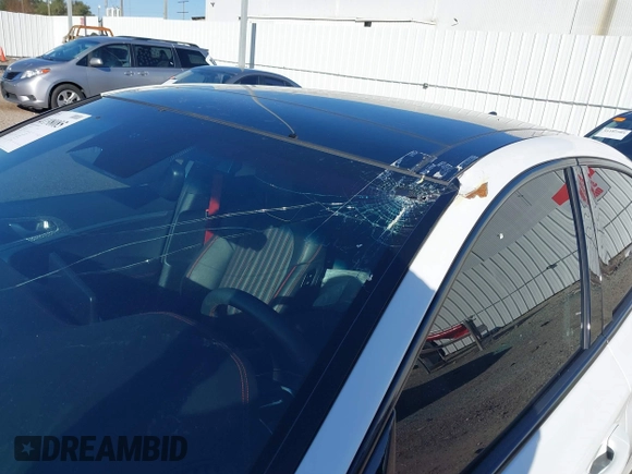 2023 Genesis G70 2.0T z VIN KMTG34TA1PU130245, wystawiony jako IAAI lot #41198085 z przebiegiem 21 483 mil mil oraz . Historia ofert i sprzedaży dostępna na DreamBid. Obrazek 20.