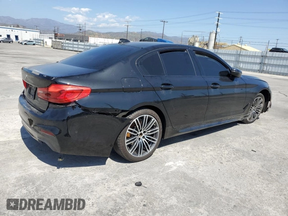 2019 BMW 5 Series 530e с VIN WBAJA9C5XKB388713, выставлен на аукционе Copart как лот 51019565 с пробегом 33 640 миль миль и Списание • Salvage title. История ставок и продаж доступна на DreamBid. Изображение 3.