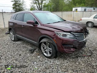 2018 Lincoln MKC Reserve z VIN 5LMTJ3DH8JUL13666, wystawiony jako Copart lot #55902795 z przebiegiem 83 094 mil mil oraz Szkoda całkowita • Salvage title. Historia ofert i sprzedaży dostępna na DreamBid. Obrazek 4.