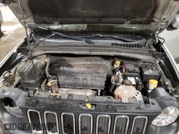 2017 Jeep Renegade Latitude with VIN ZACCJBBB6HPF37241, listed as a Copart auction lot 47377685 with 142,566 mi miles and Salvage Title. Bid and sale history available at carsss.com. Image 14.