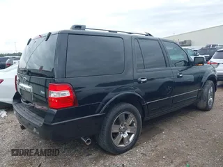 2010 Ford Expedition Limited z VIN 1FMJU1K54AEB67145, wystawiony jako IAAI lot #41859398 z przebiegiem Nie podano mil oraz . Historia ofert i sprzedaży dostępna na DreamBid. Obrazek 4.
