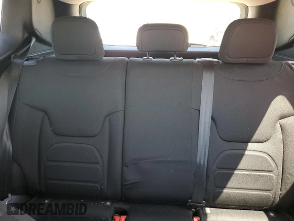 2018 Jeep Renegade Latitude with VIN ZACCJABBXJPJ51287, listed as a Copart auction lot 52385515 with 85,346 mi miles and Salvage Title. Bid and sale history available at DreamBid. Image 10.