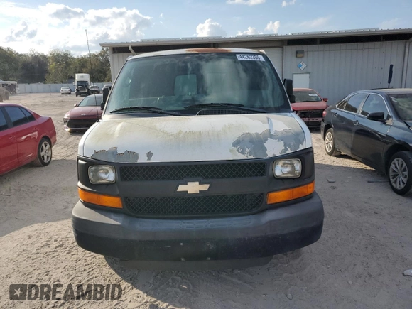 2012 Chevrolet Express Cargo with VIN 1GCSGAFX8C1100764, listed as a Copart auction lot 44262355 with 192,761 mi miles and Clean title. Bid and sale history available at DreamBid. Image 5.