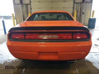 2009 Dodge Challenger R/T z VIN 2B3LJ54T09H593106, wystawiony jako Copart lot #58562535 z przebiegiem 134 380 mil mil oraz Szkoda całkowita • Salvage title. Historia ofert i sprzedaży dostępna na DreamBid. Obrazek 6.