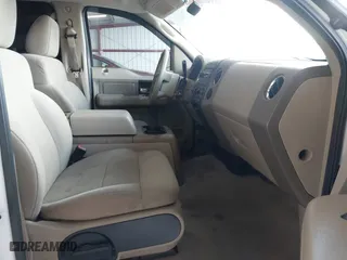 2007 Ford F-150 XLT with VIN 1FTPW12597KD31606, listed as a IAAI auction lot 41735597 with 196,934 mi miles. Bid and sale history available at carsss.com. Image 5.