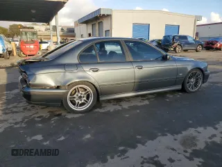 2000 BMW 5 Series 540i with VIN WBADN5348YGC95477, listed as a Copart auction lot 87242764 with 135,424 mi miles and Salvage Title. Bid and sale history available at carsss.com. Image 3.