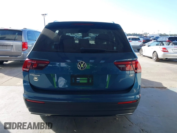 2018 Volkswagen Tiguan S с VIN 3VV1B7AX4JM059717, выставлен на аукционе IAAI как лот 40844600 с пробегом 32 540 миль миль и . История ставок и продаж доступна на DreamBid. Изображение 17.