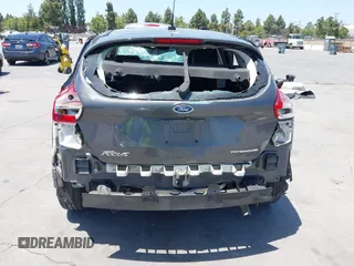 2015 Ford Focus Titanium with VIN 1FADP3N27FL380525, listed as a IAAI auction lot 42493542 with 86,423 mi miles and . Bid and sale history available at DreamBid. Image 17.